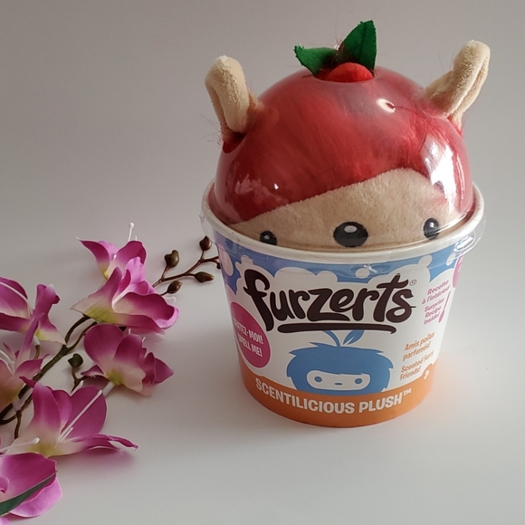 Furzerts "Cherry Chelsie Cheesecake" - Picture 2 of 4